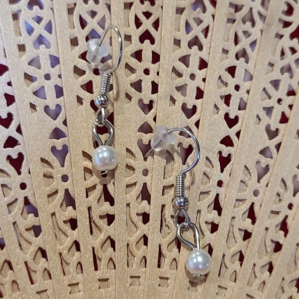 Elegant earrings